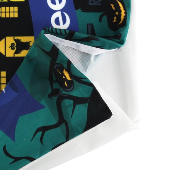 Set of 4 Trick & Treat Halloween Pillow Case Cover - Picture 5 of 12